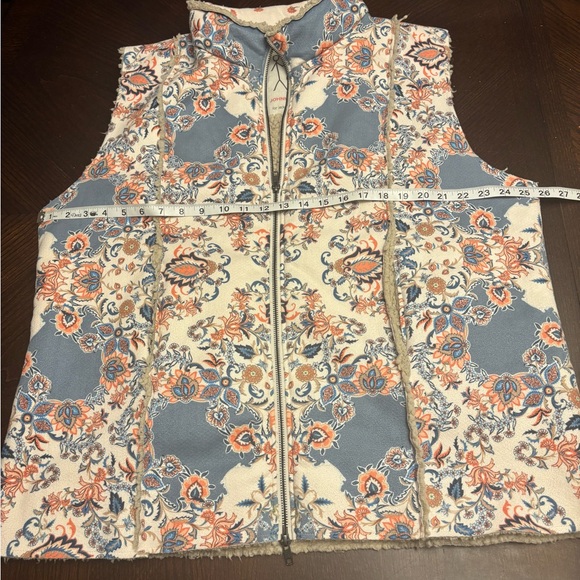 Johnny Was Faux Sherpa Lined Floral  Pattern Zip Up Women's Vest XL - Picture 7 of 8